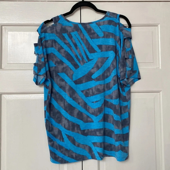 Clara Sun Woo Printed Blue Gray Cold Shoulder Open Cutout Shoulders Blouse Zebra - Picture 6 of 8